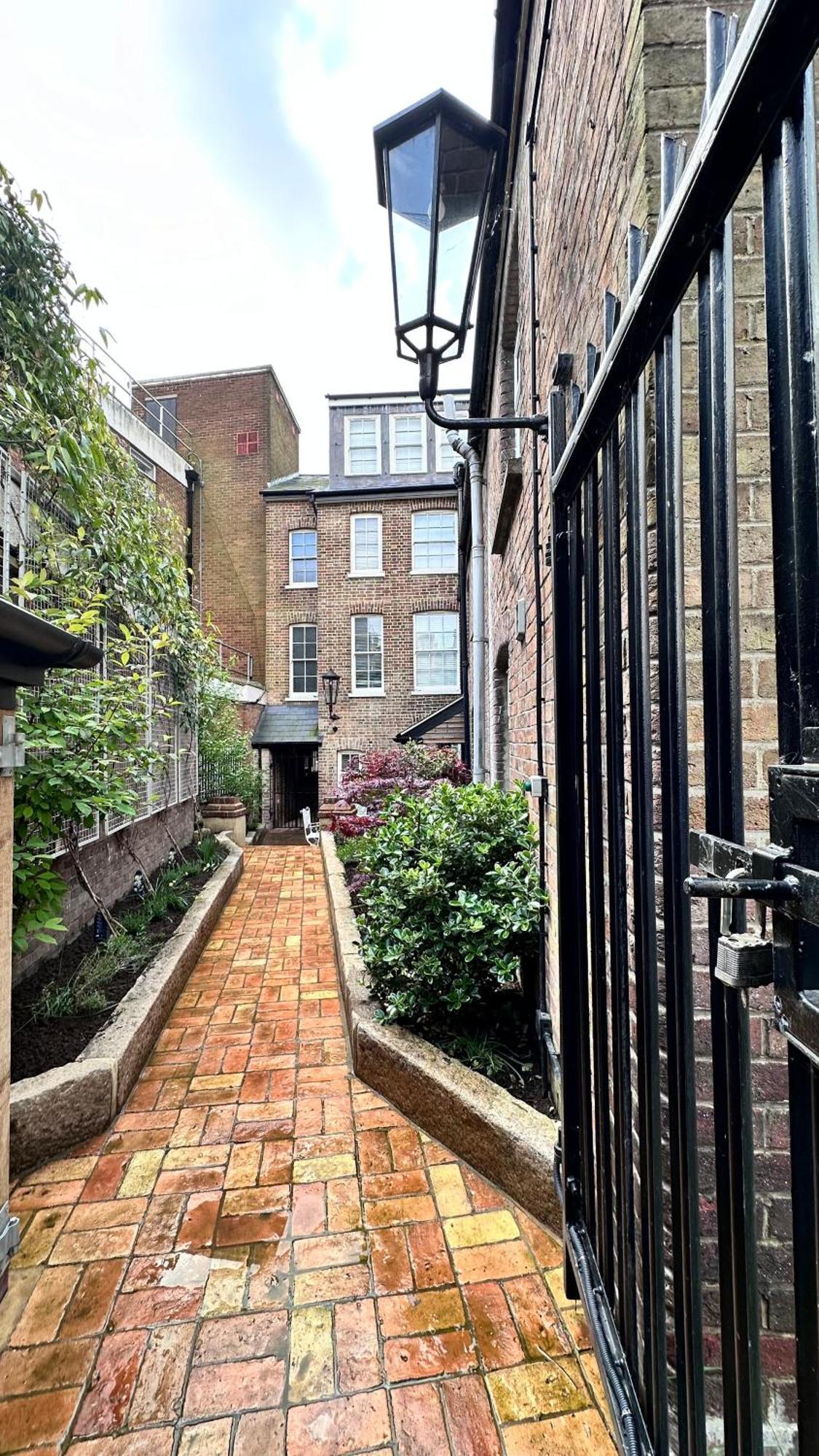 Harper Luxe Serviced Apartments Dunstable Exterior foto