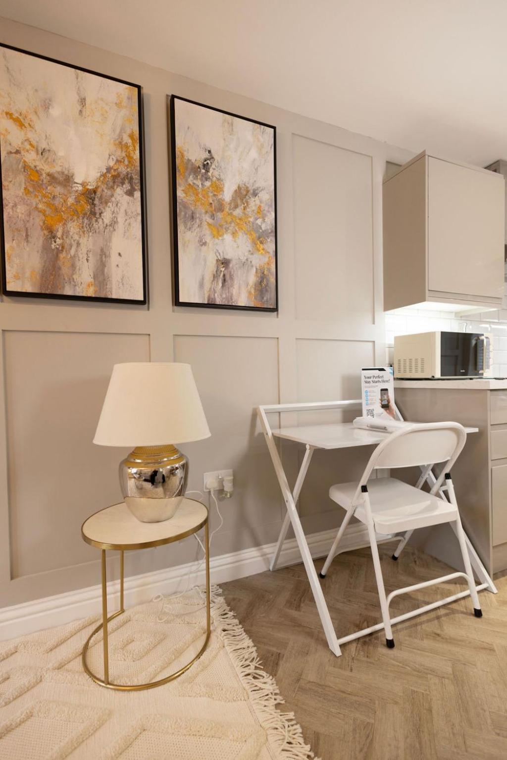 Harper Luxe Serviced Apartments Dunstable Exterior foto